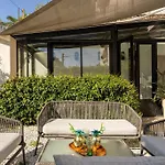 L'oasis Du Bonheur Pied-a-terre Avec Jardin * Cannes