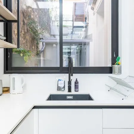 L'oasis Du Bonheur Pied-a-terre Avec Jardin Apartamento *