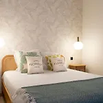 L'oasis Du Bonheur Pied-a-terre Avec Jardin Appartement